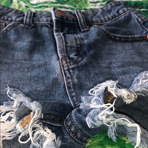 Wild Fable Button High Rise Distressed Shorts - Picture 4 of 12